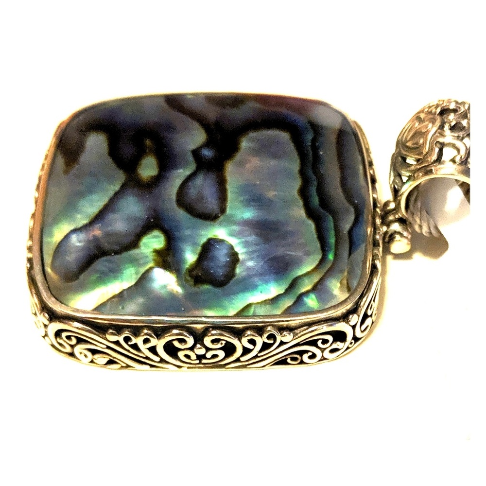 Samuel B Sterling silver & abalone square pendant